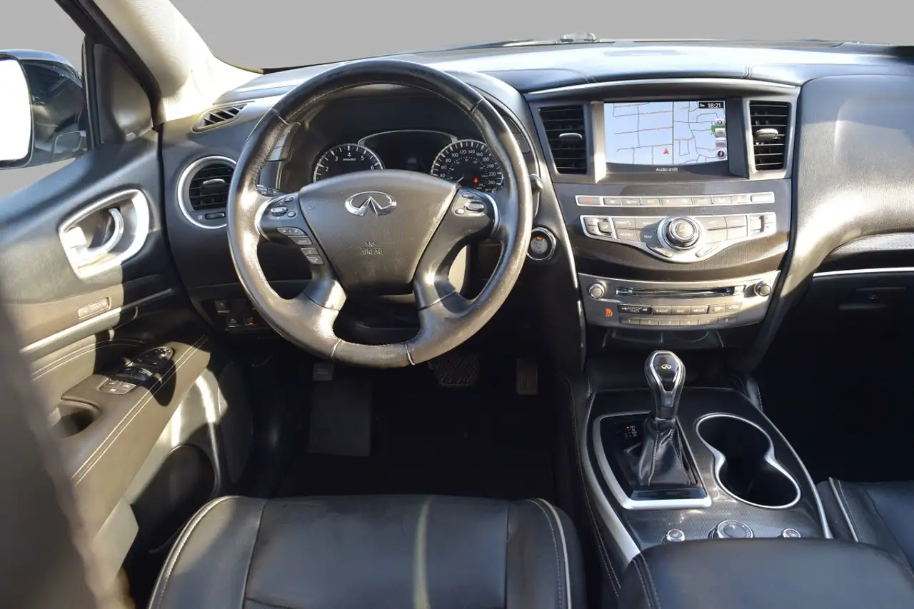 Infiniti QX60 снимка Infiniti QX60