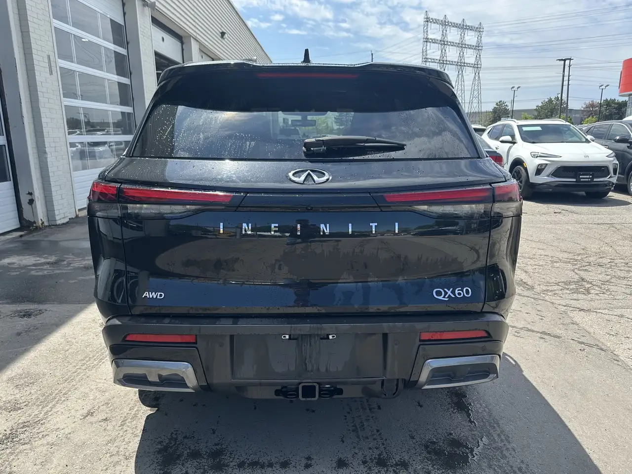 Infiniti QX60 снимка Infiniti QX60