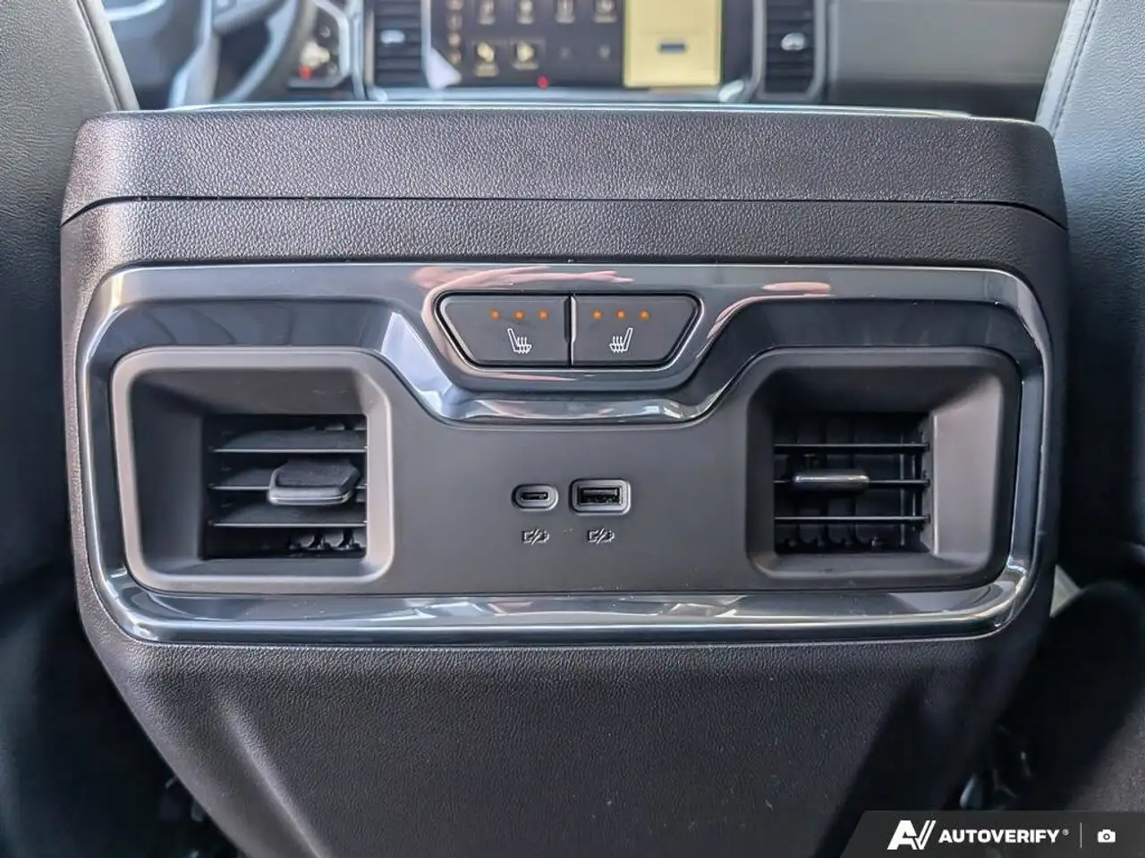 GMC Sierra 1500 photo GMC Sierra 1500