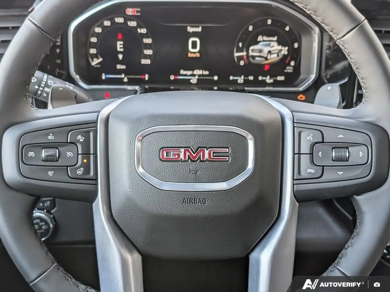 GMC Sierra 1500 photo GMC Sierra 1500