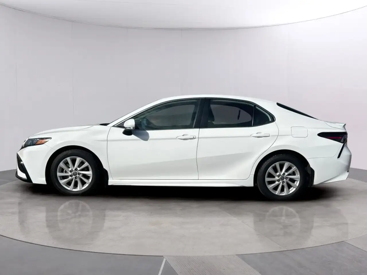 Toyota Camry снимка Toyota Camry