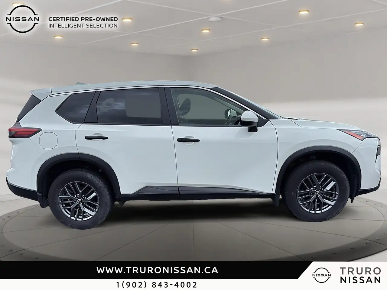 Nissan Rogue fotografie Nissan Rogue