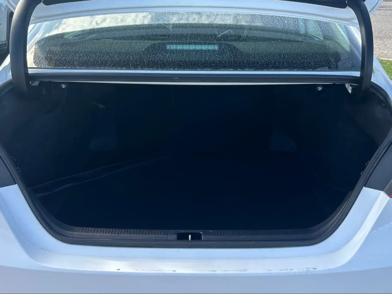 Toyota Camry снимка Toyota Camry
