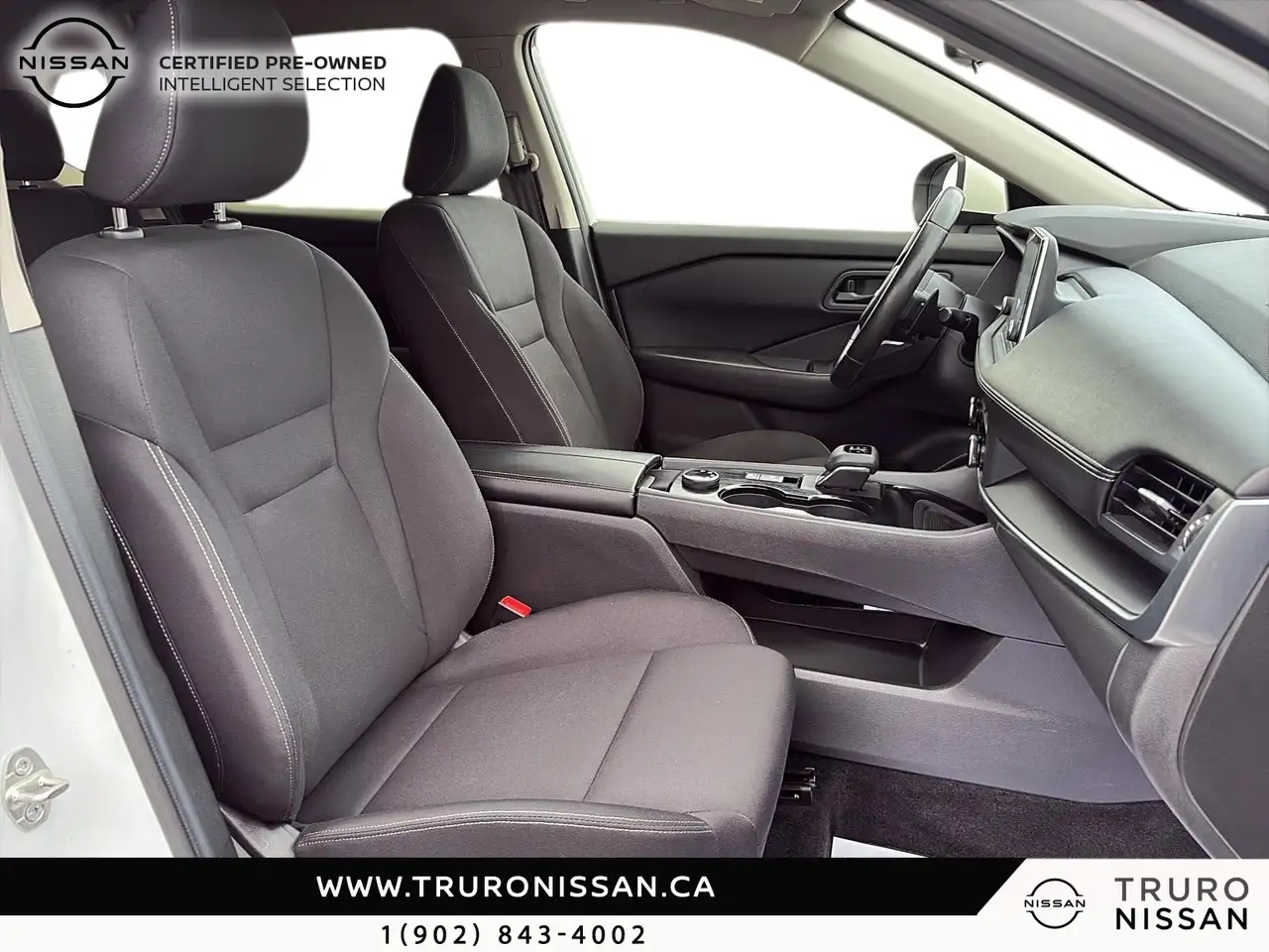 Nissan Rogue fotografie Nissan Rogue
