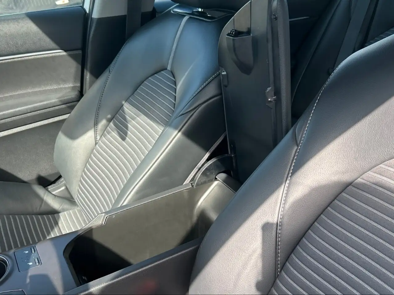 Toyota Camry снимка Toyota Camry