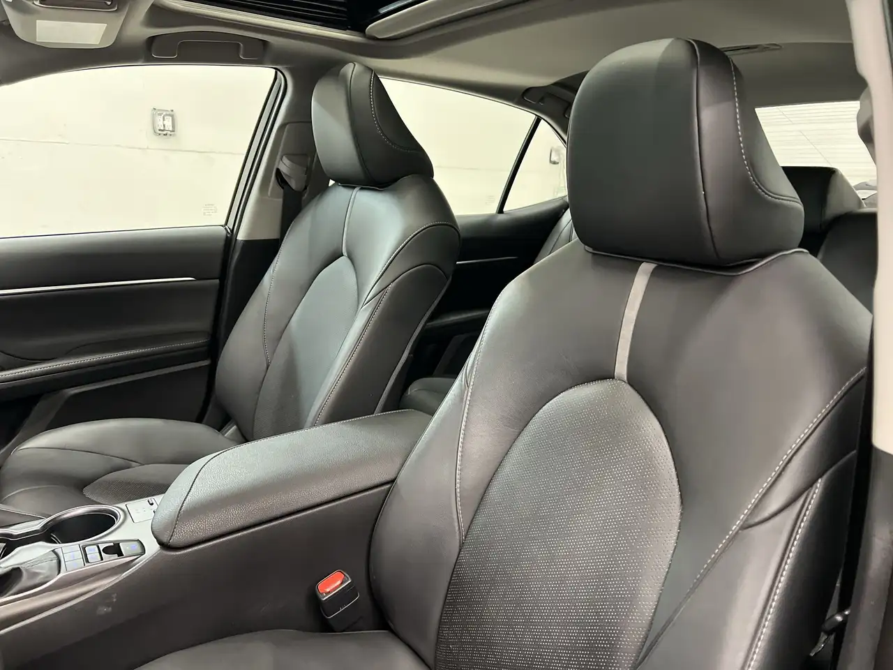 Toyota Camry снимка Toyota Camry