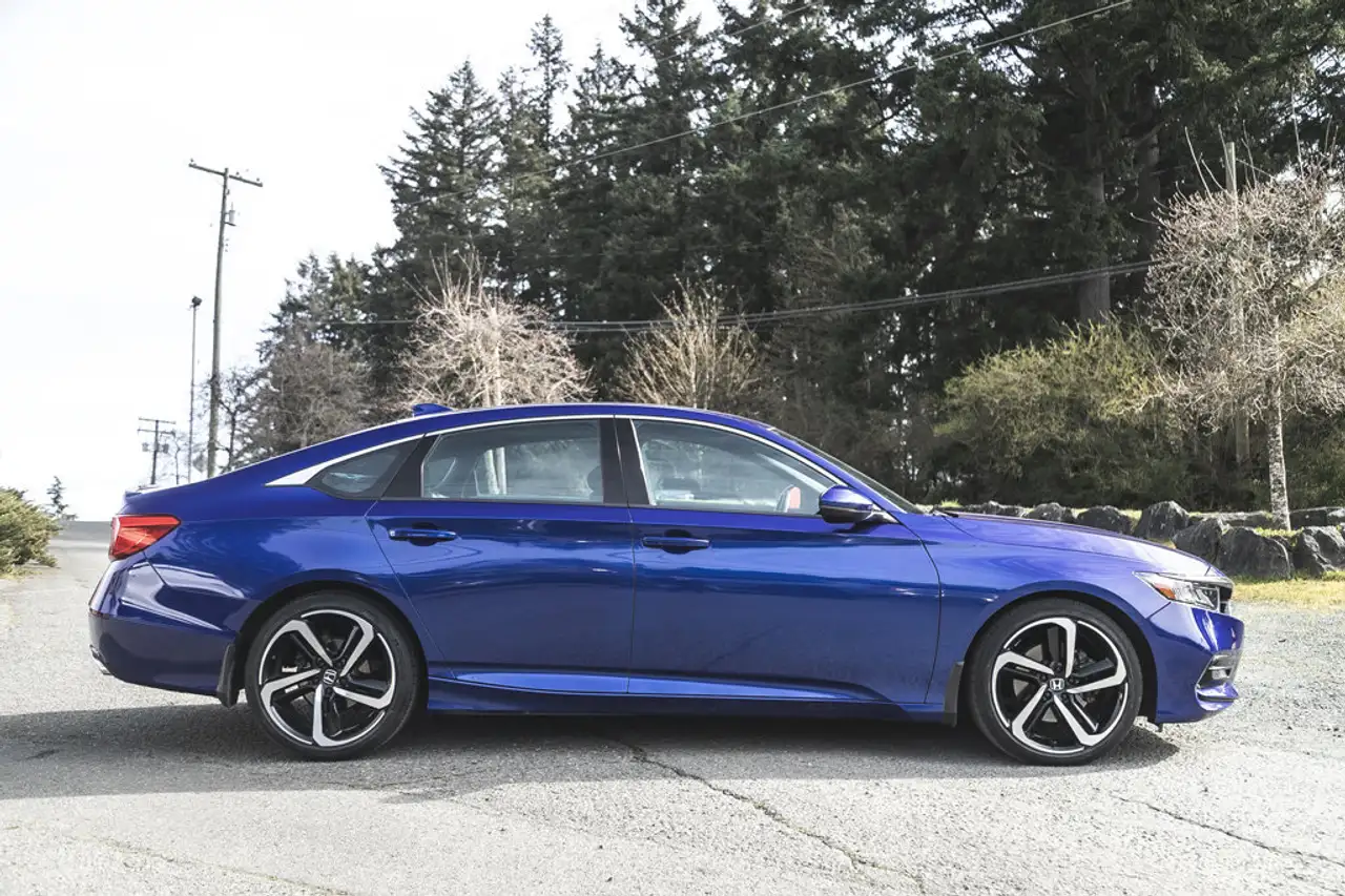 Honda Accord снимка Honda Accord