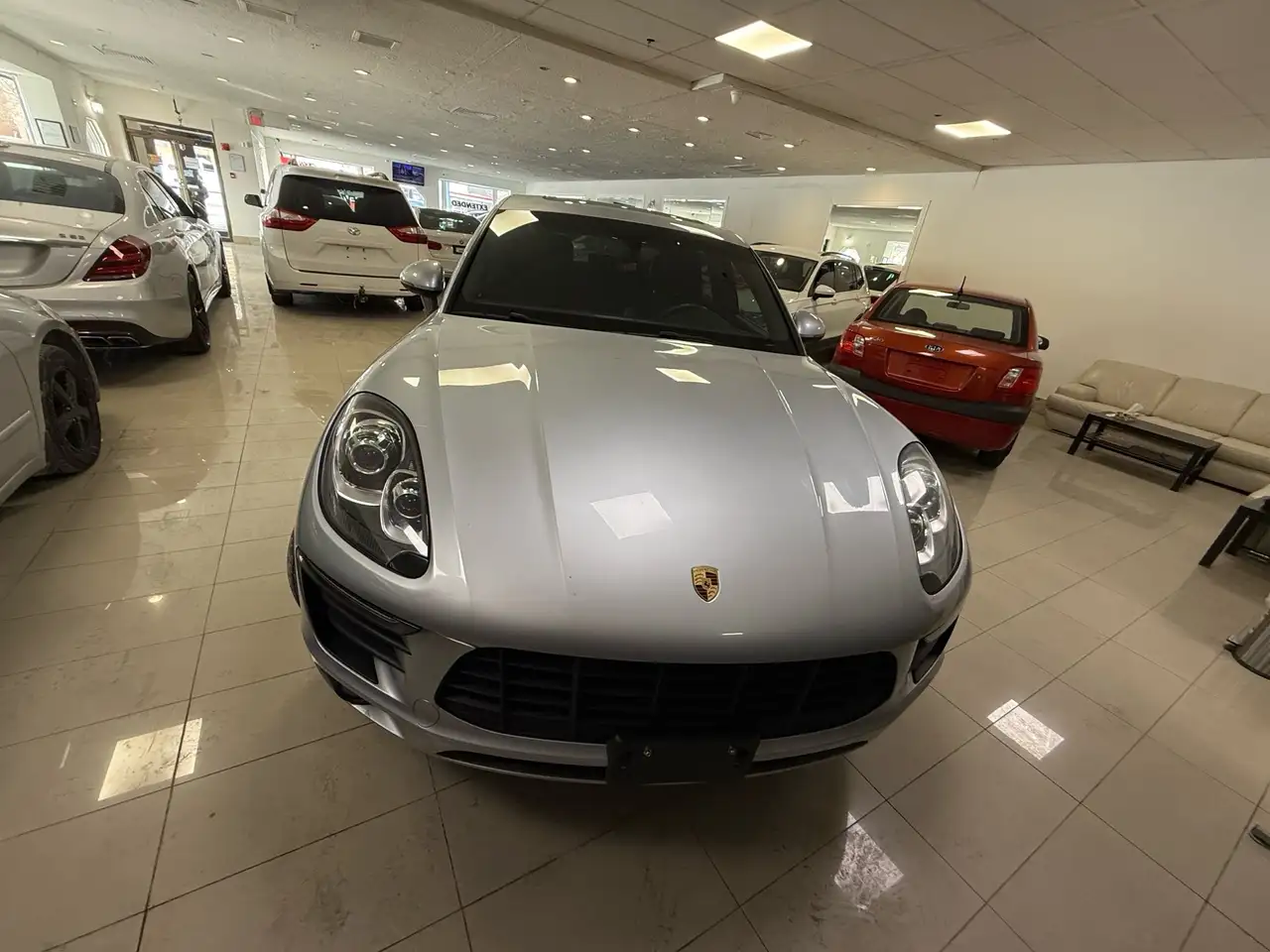 Porsche Macan снимка Porsche Macan