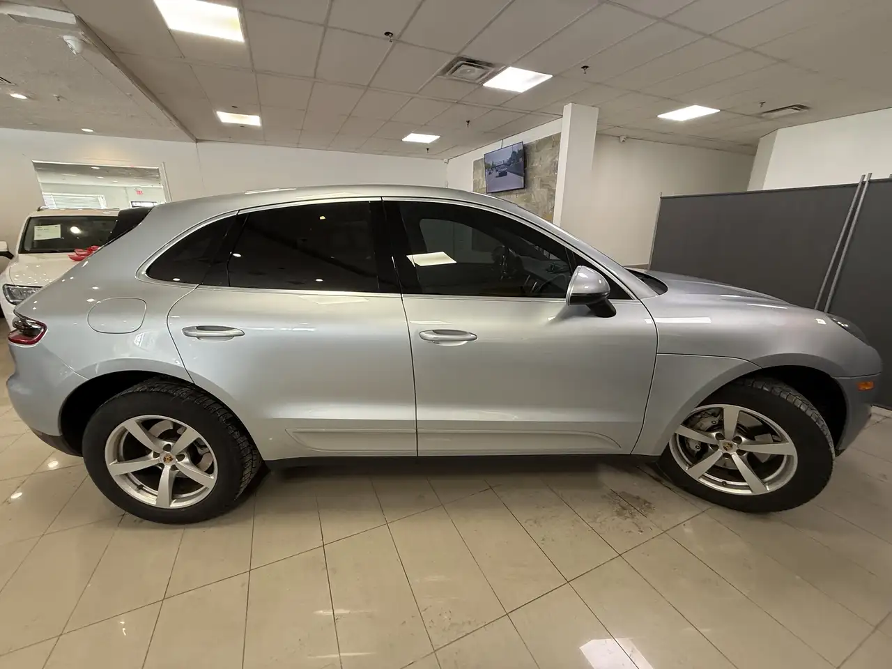Porsche Macan снимка Porsche Macan