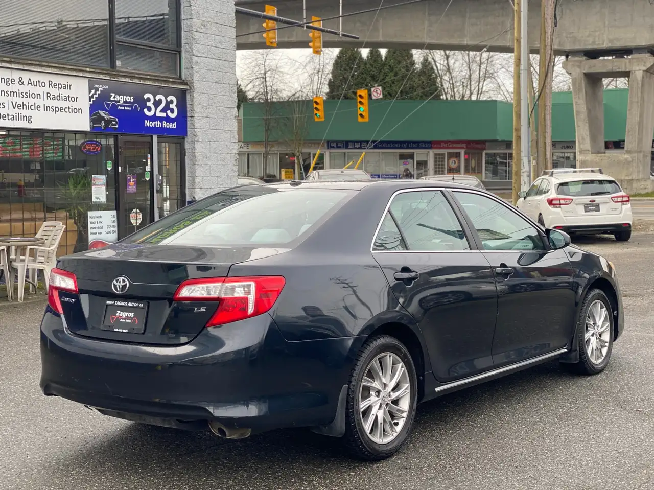 Toyota Camry снимка Toyota Camry