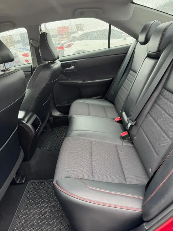 Toyota Camry снимка Toyota Camry