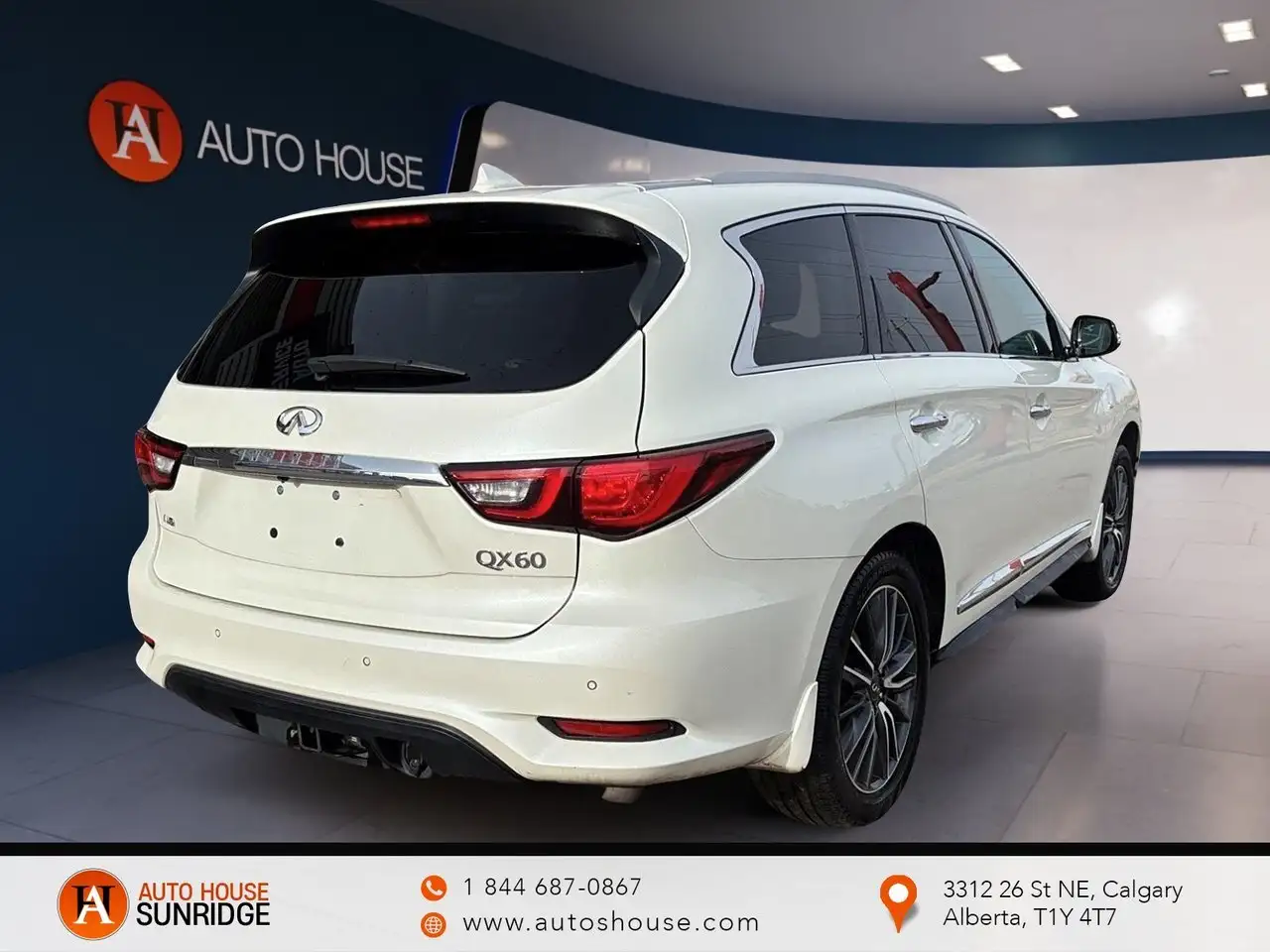 Infiniti QX60 снимка Infiniti QX60