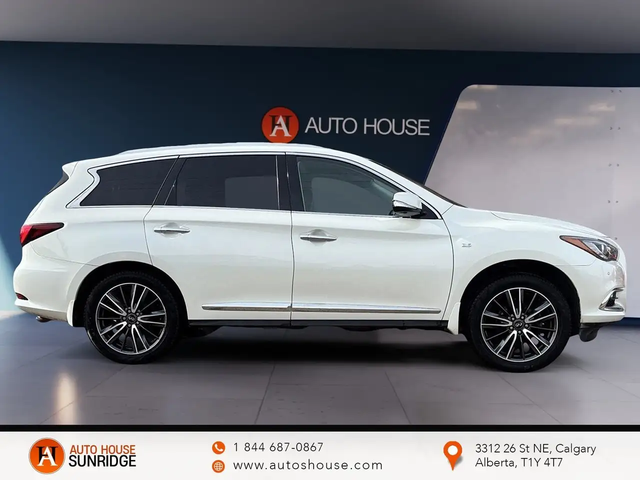 Infiniti QX60 снимка Infiniti QX60