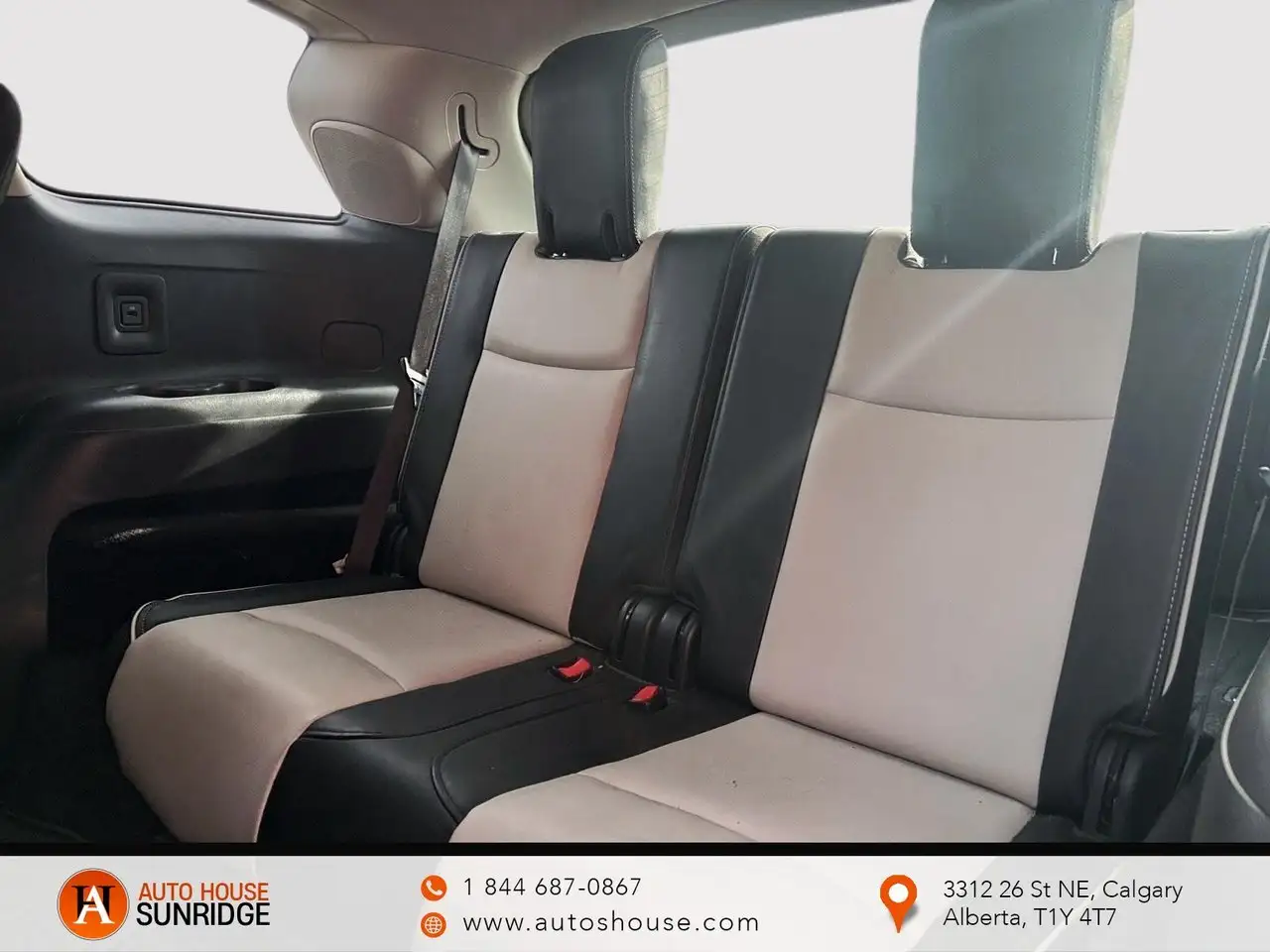 Infiniti QX60 снимка Infiniti QX60