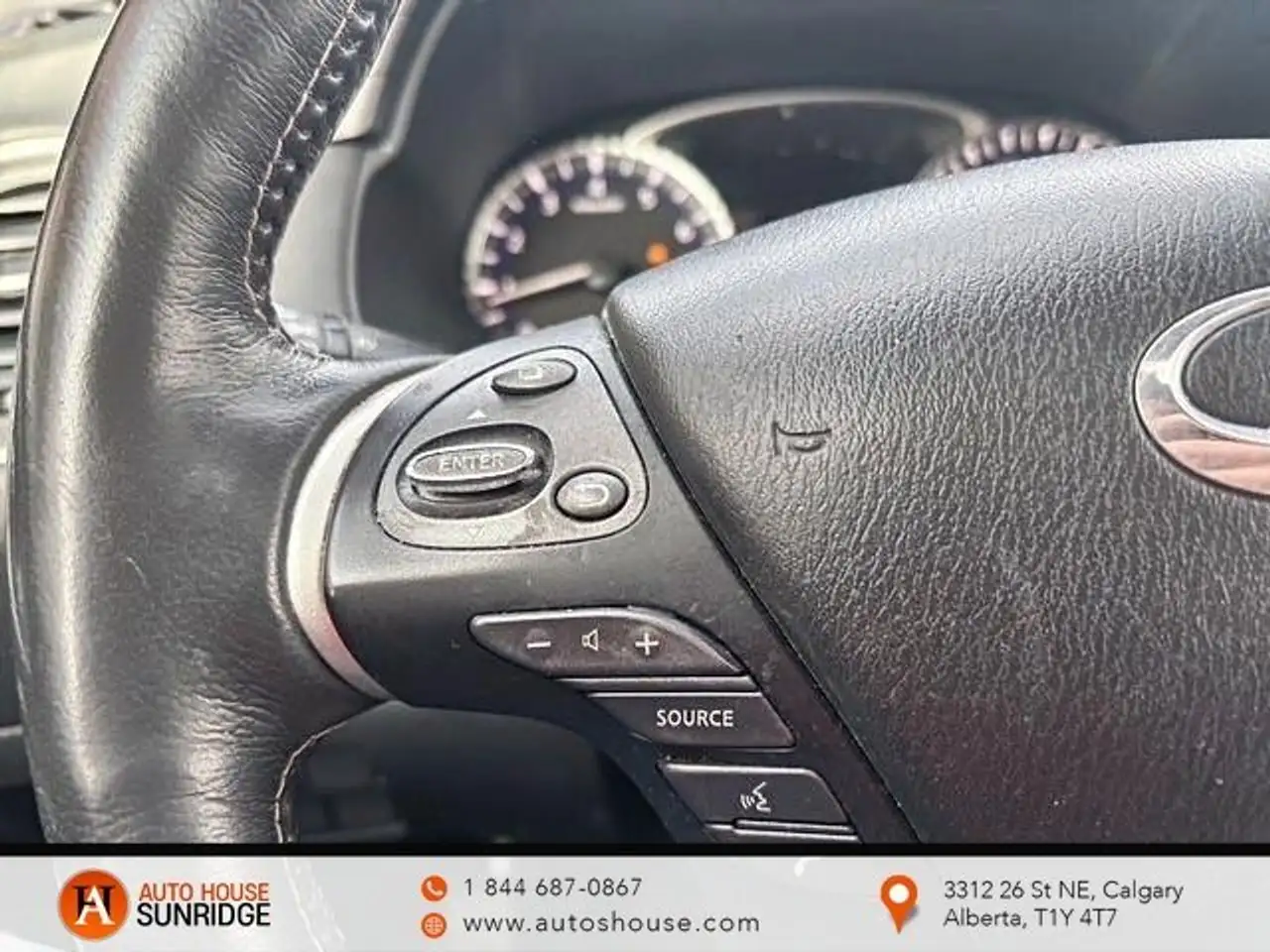 Infiniti QX60 снимка Infiniti QX60