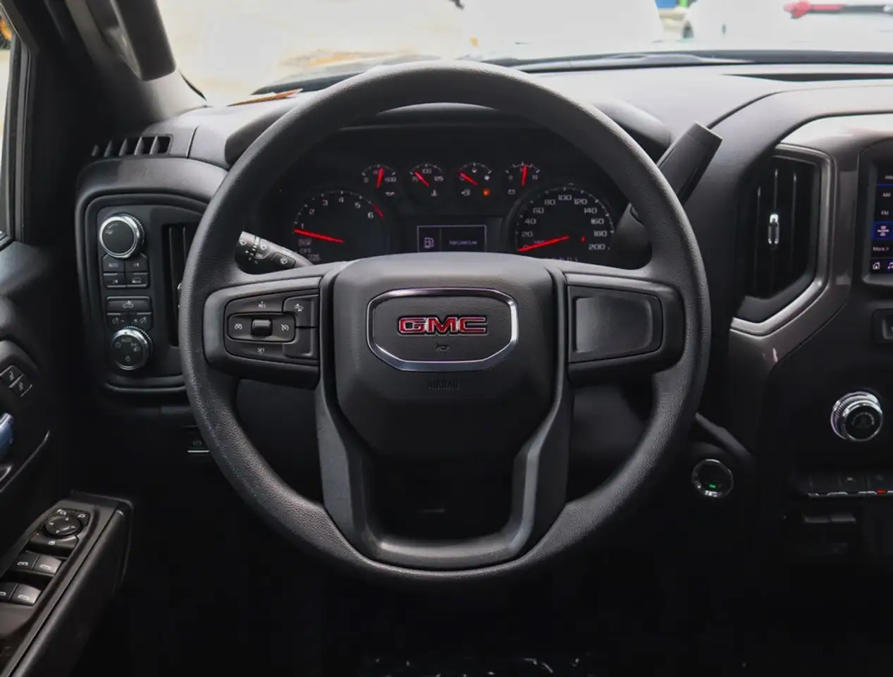 GMC Sierra 1500 снимка GMC Sierra 1500