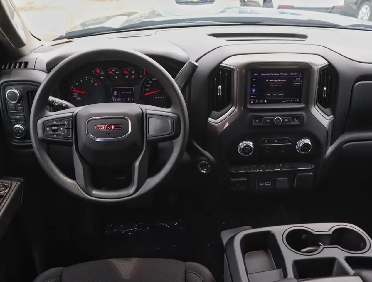 GMC Sierra 1500 снимка GMC Sierra 1500
