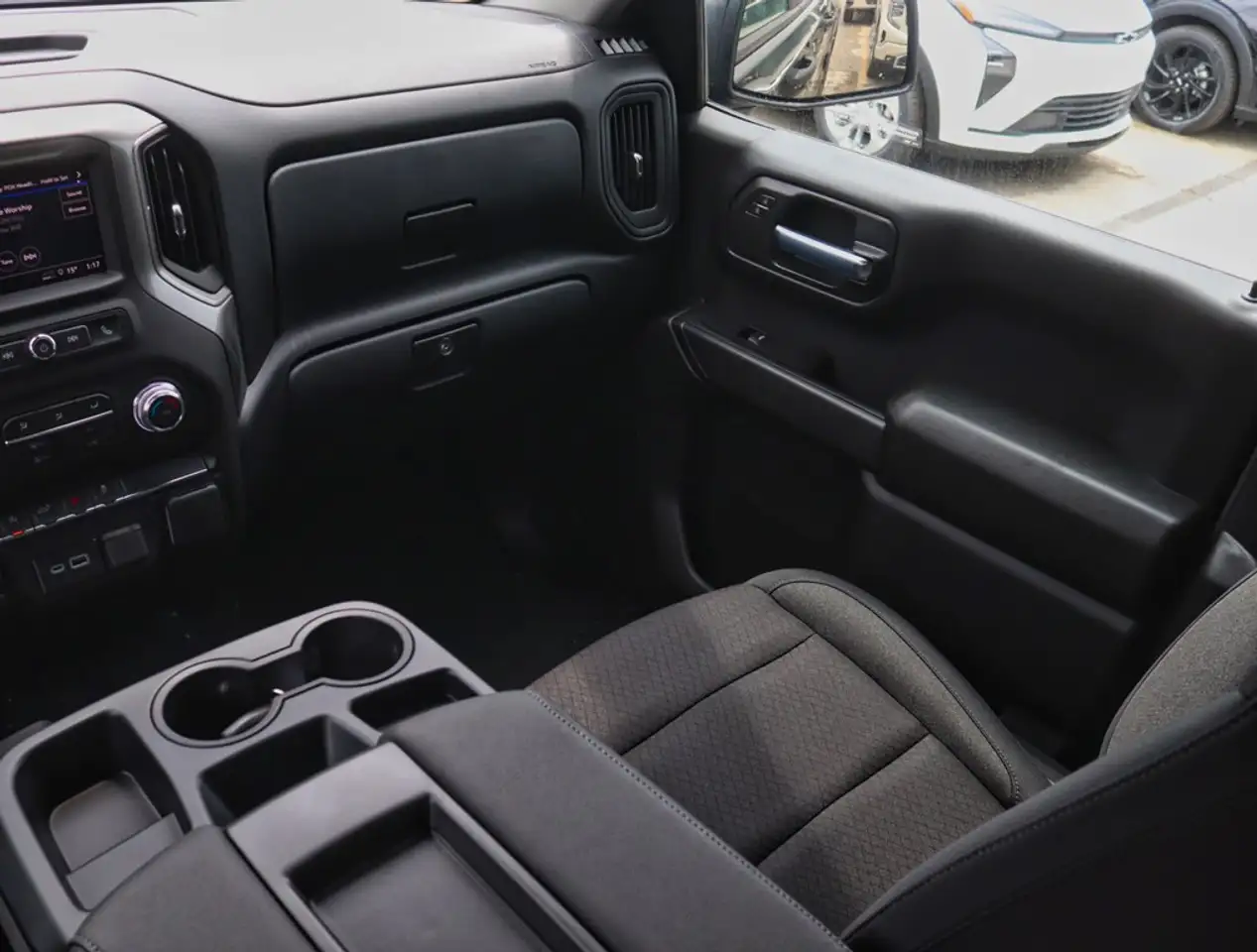 GMC Sierra 1500 снимка GMC Sierra 1500