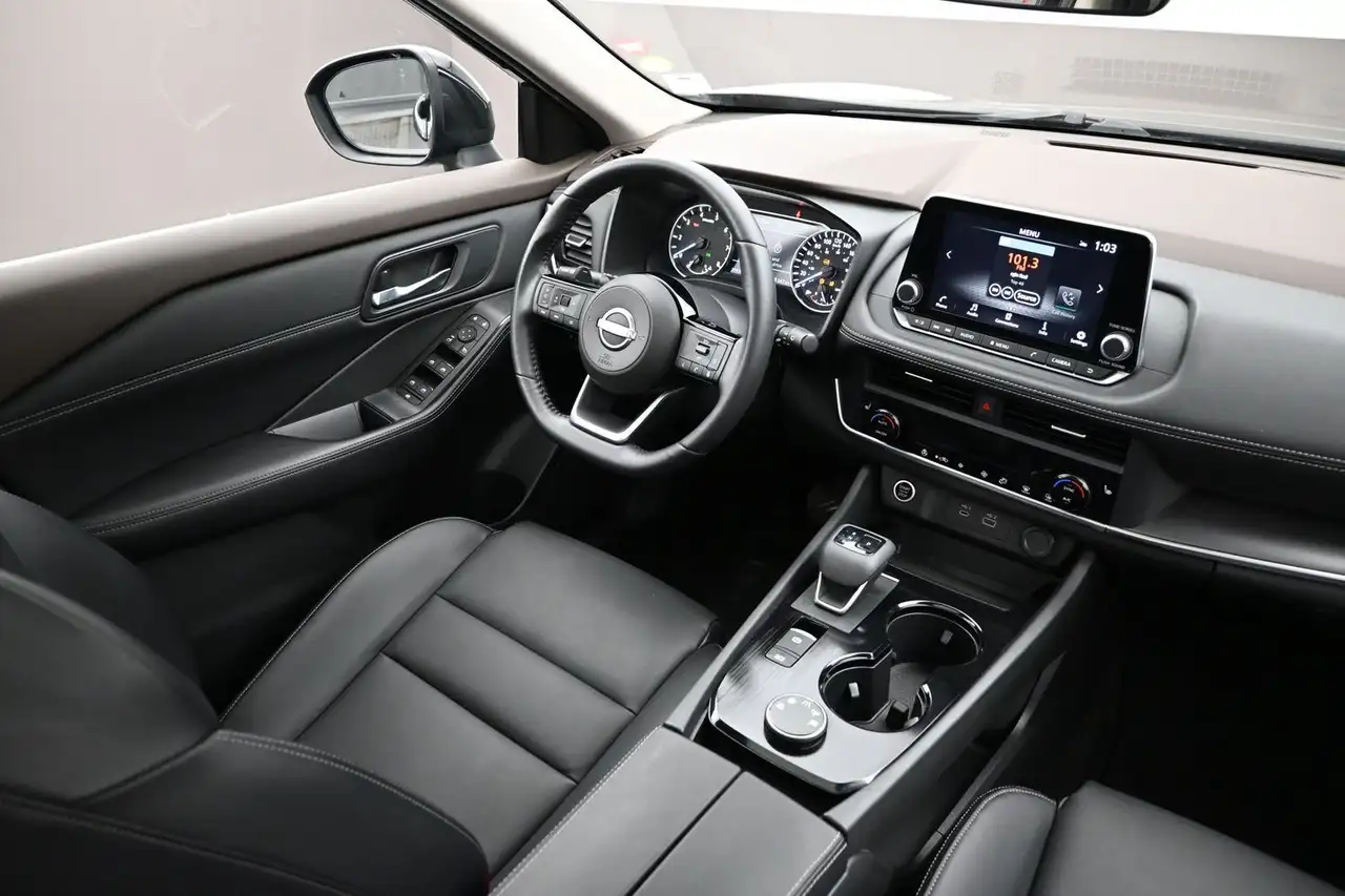 Nissan Rogue fotografie Nissan Rogue