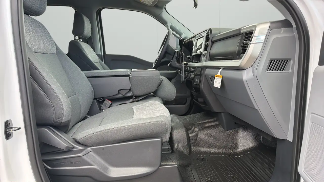 Ford F 350 снимка Ford F 350