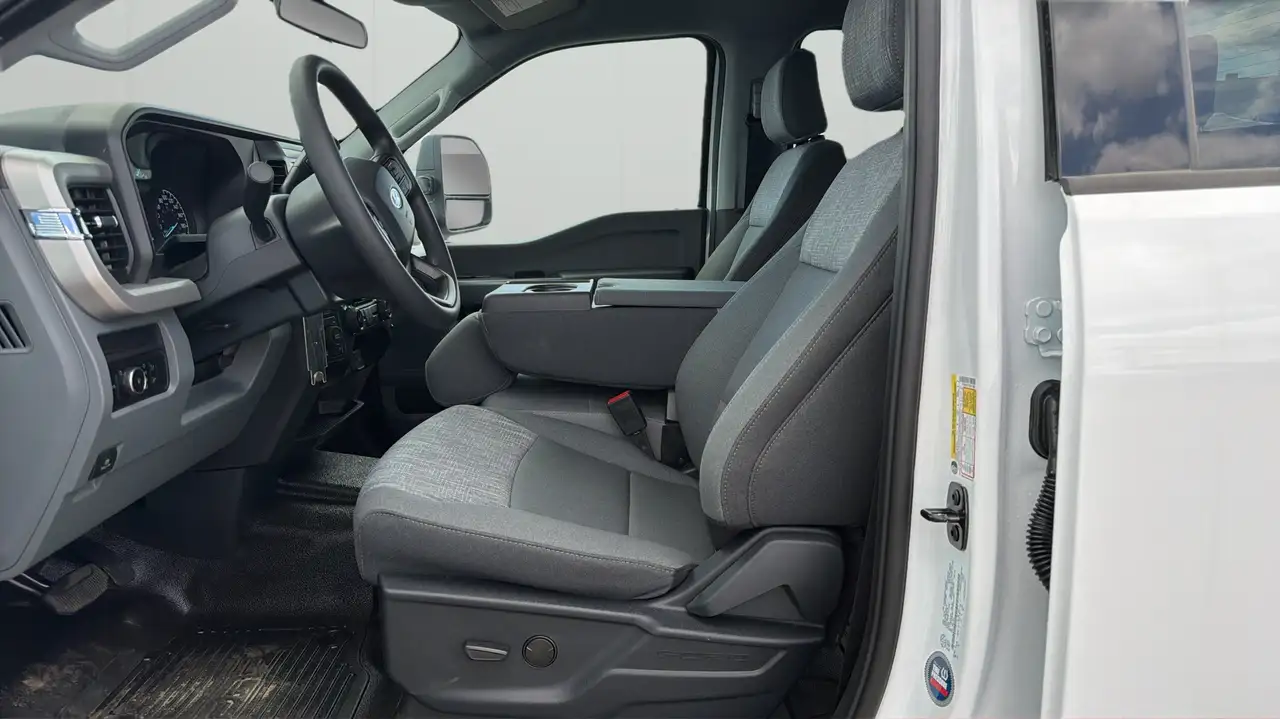 Ford F 350 снимка Ford F 350