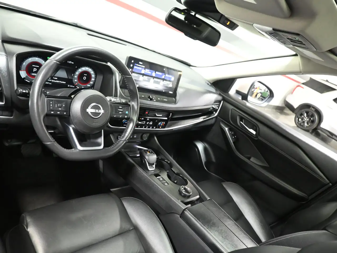 Nissan Rogue fotografie Nissan Rogue