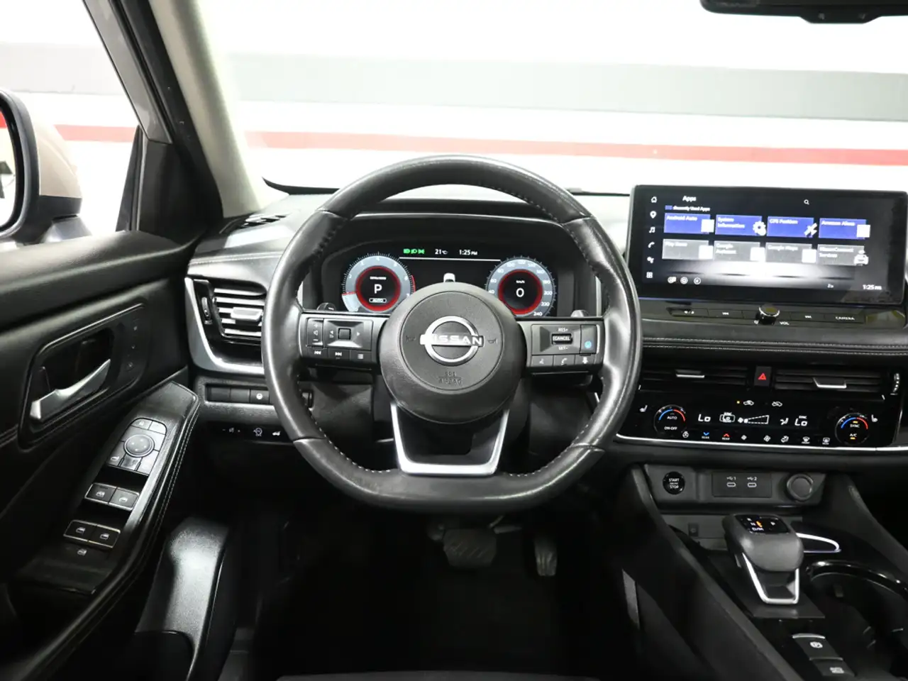 Nissan Rogue fotografie Nissan Rogue