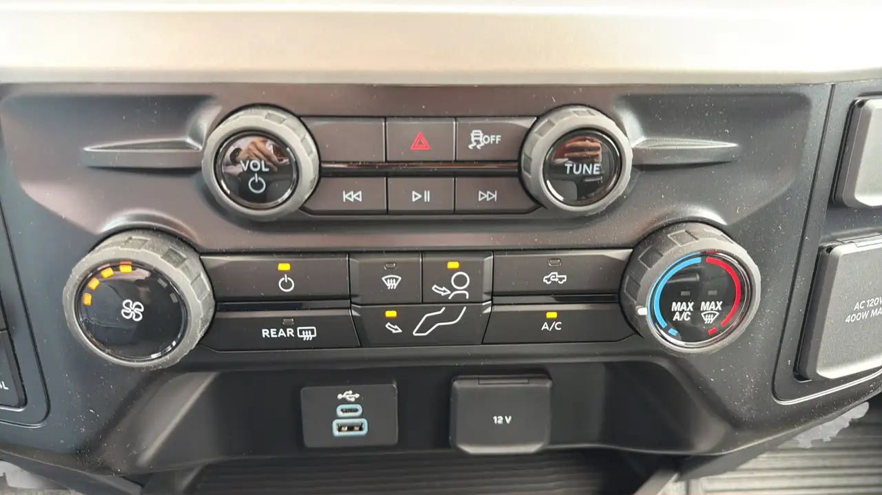 Ford F 350 снимка Ford F 350