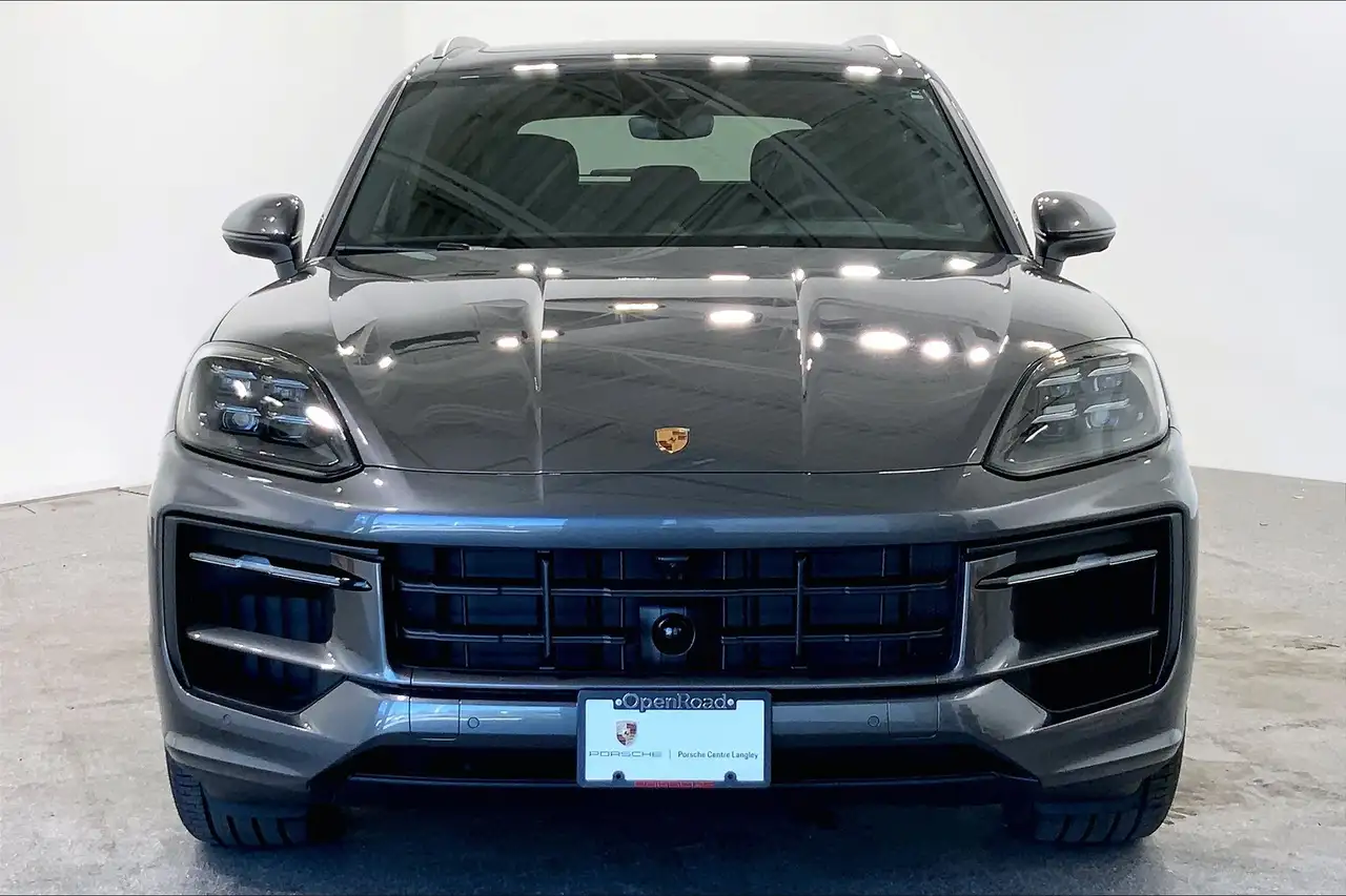 Porsche Cayenne снимка Porsche Cayenne