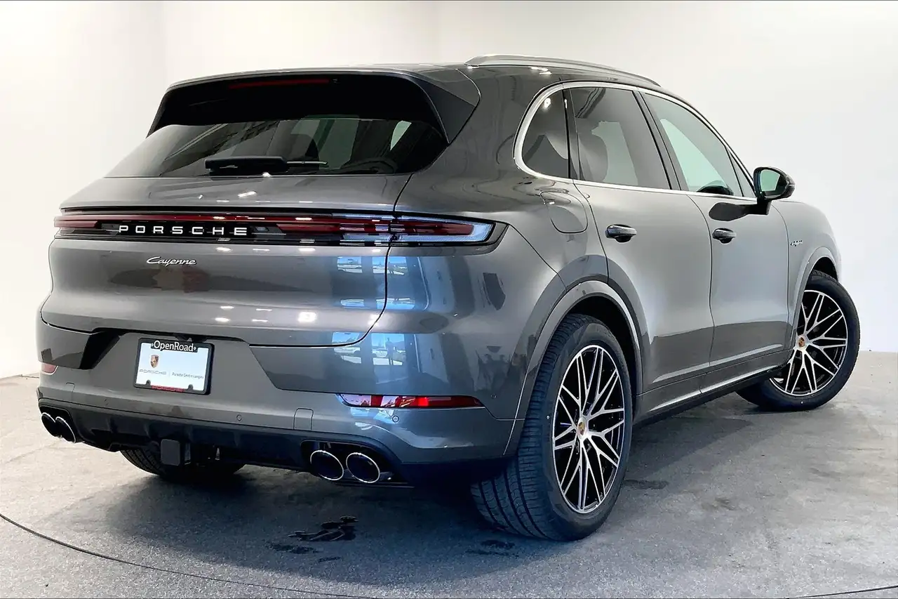 Porsche Cayenne снимка Porsche Cayenne