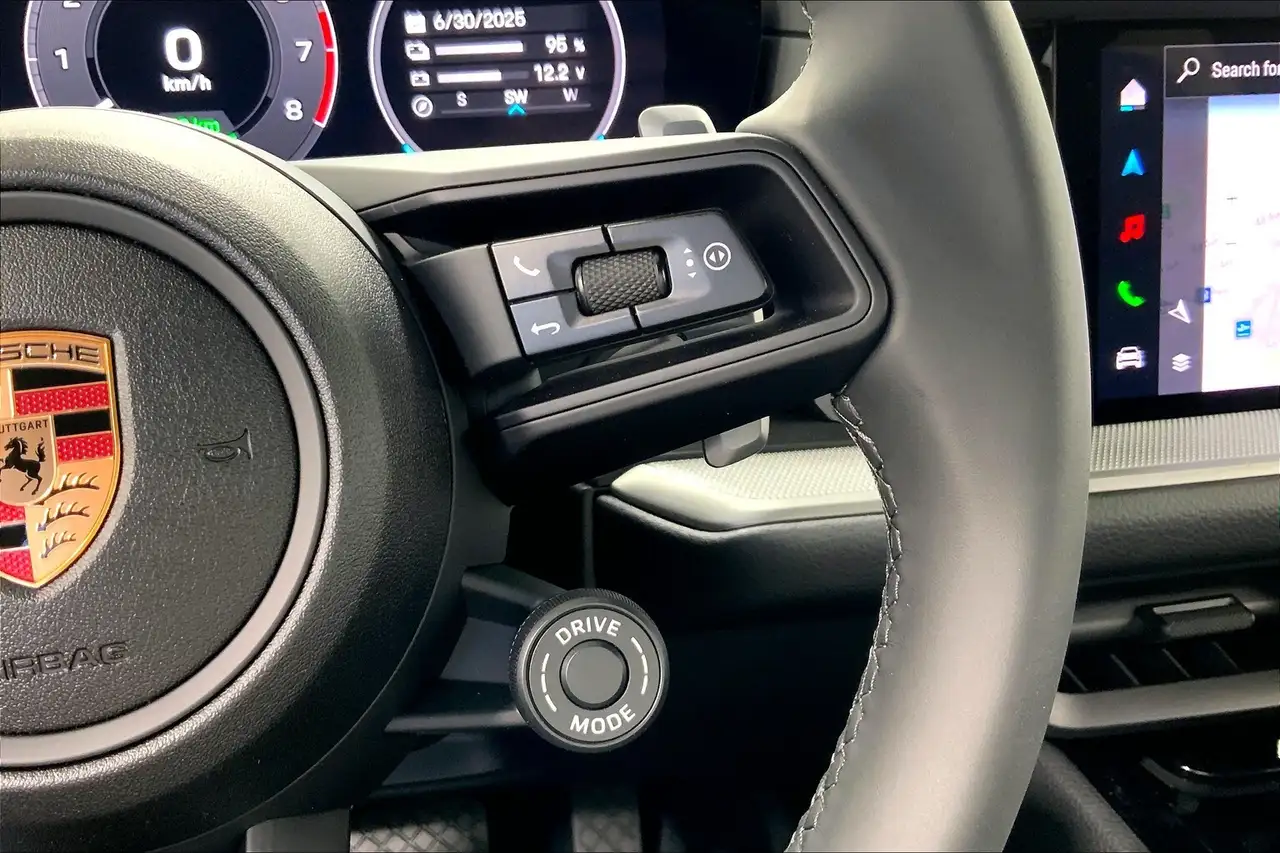 Porsche Cayenne снимка Porsche Cayenne