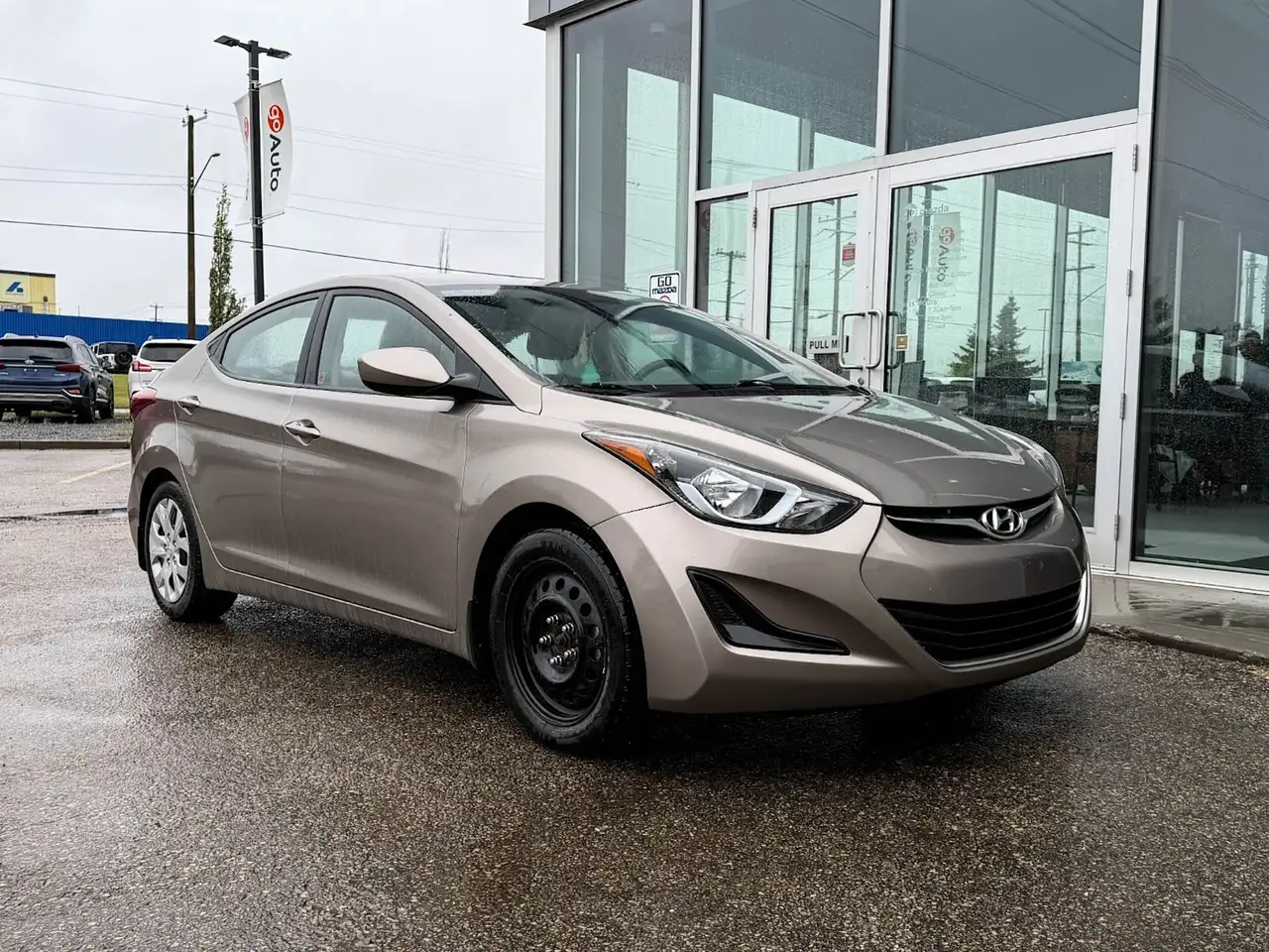 Hyundai ELANTRA снимка Hyundai ELANTRA
