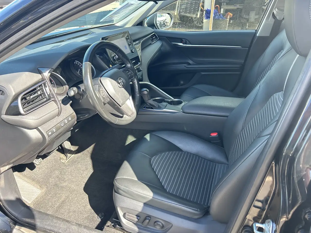 Toyota Camry снимка Toyota Camry