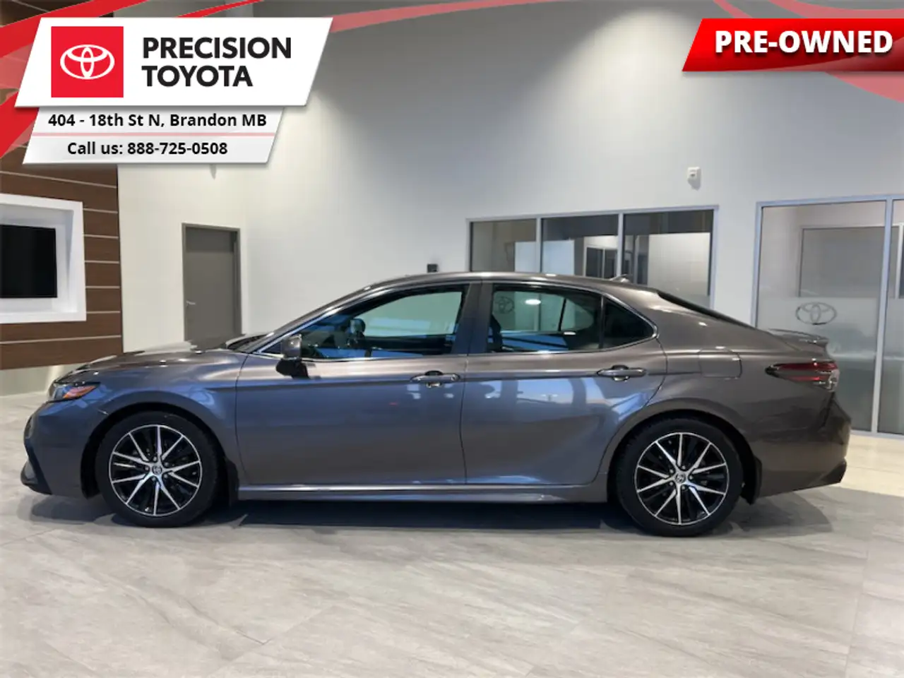 Toyota Camry снимка Toyota Camry