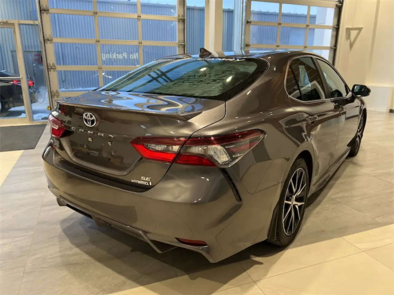 Toyota Camry снимка Toyota Camry