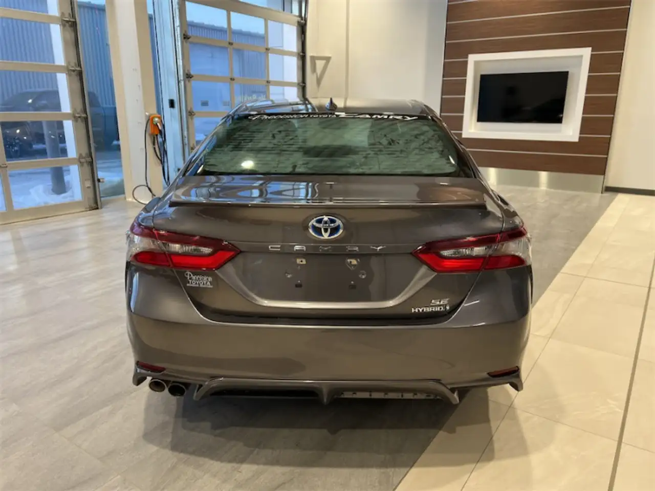 Toyota Camry снимка Toyota Camry