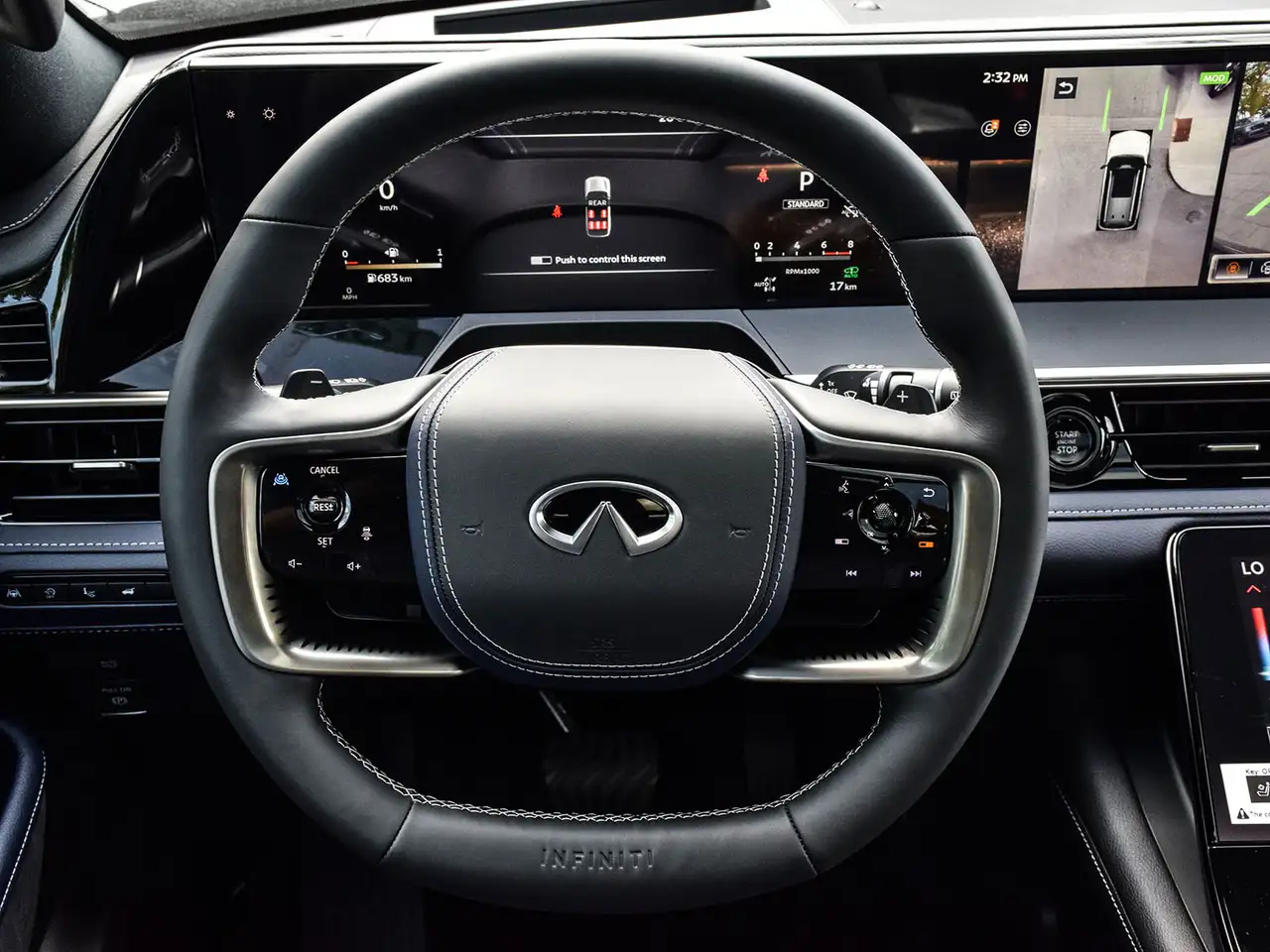 Infiniti QX80 снимка Infiniti QX80