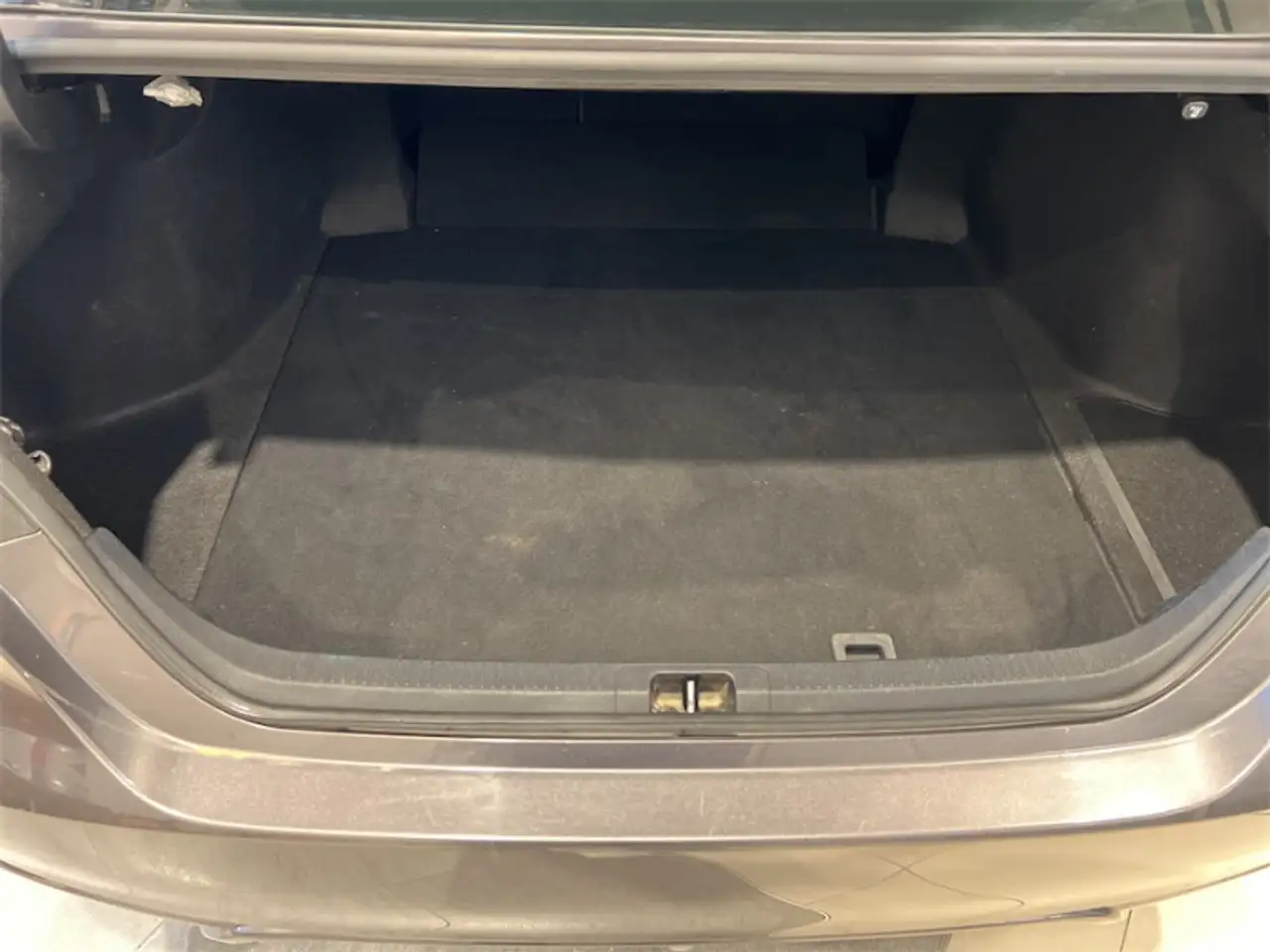 Toyota Camry снимка Toyota Camry
