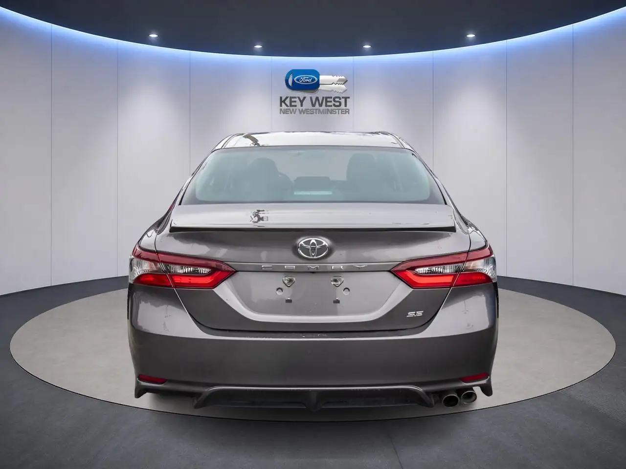Toyota Camry photo Toyota Camry