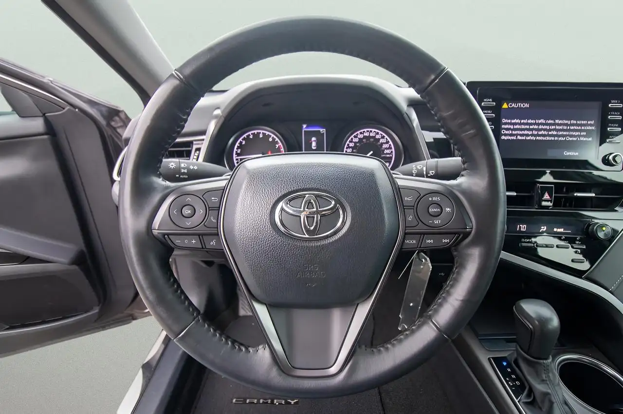 Toyota Camry photo Toyota Camry