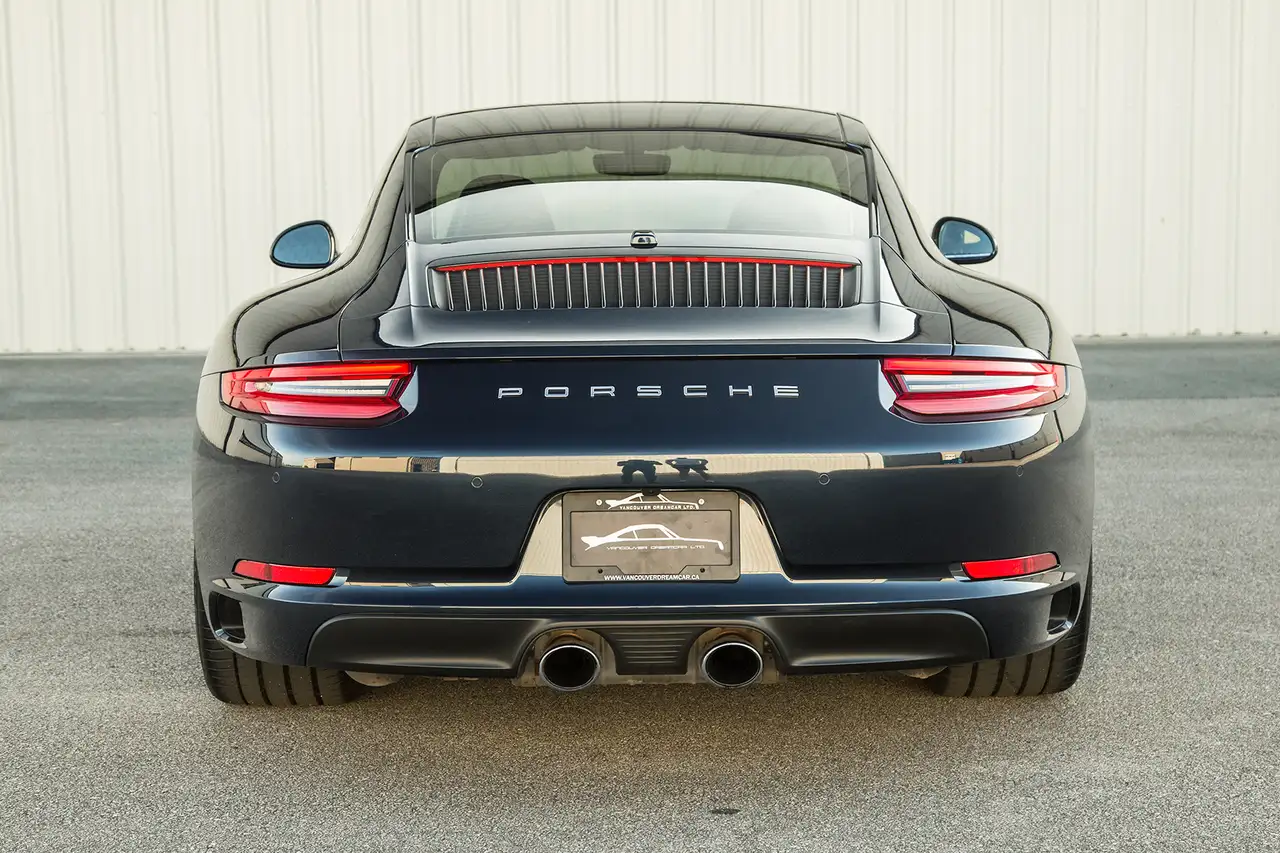 Porsche 911 photo Porsche 911
