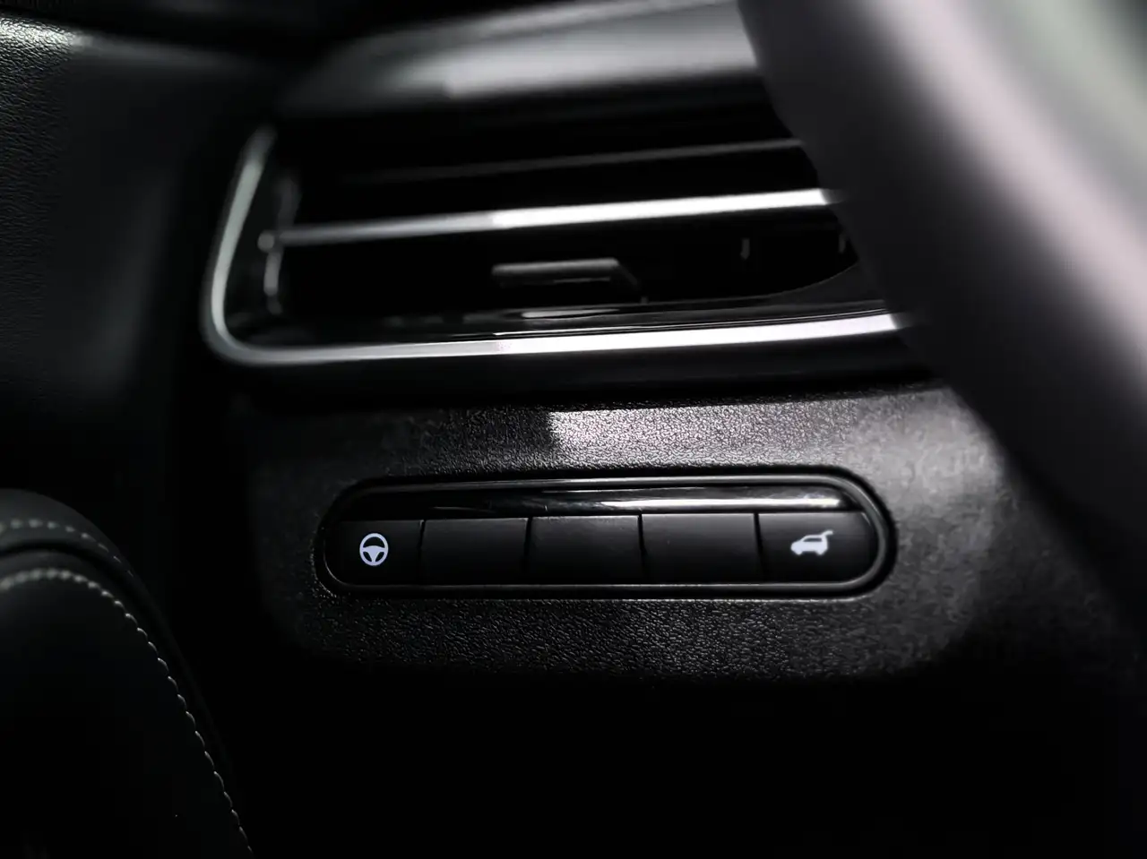 Infiniti QX60 photo Infiniti QX60