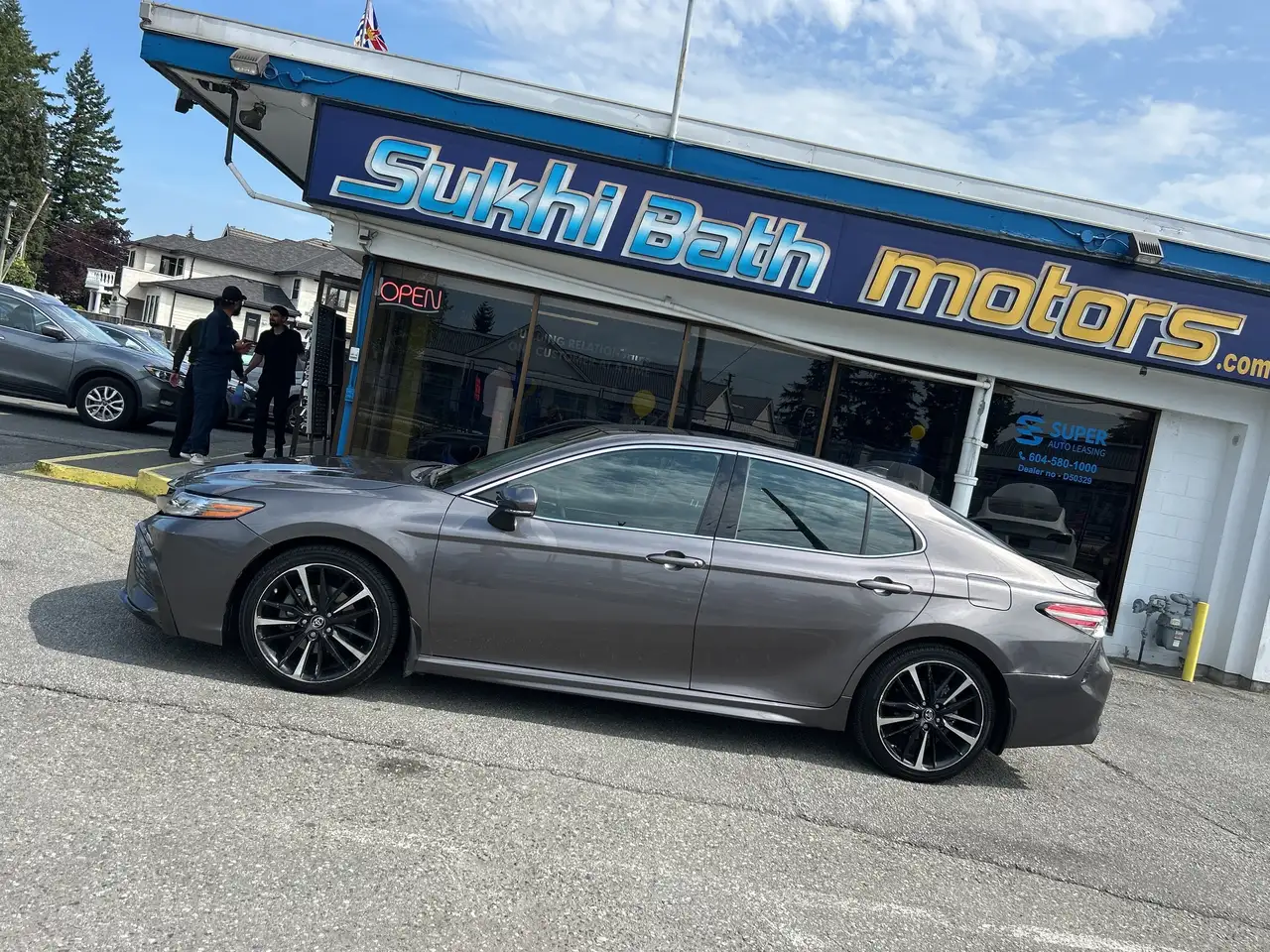 Toyota Camry photo Toyota Camry