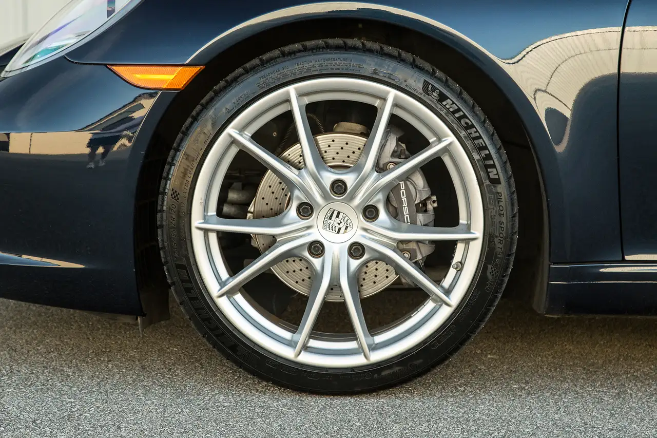 Porsche 911 photo Porsche 911