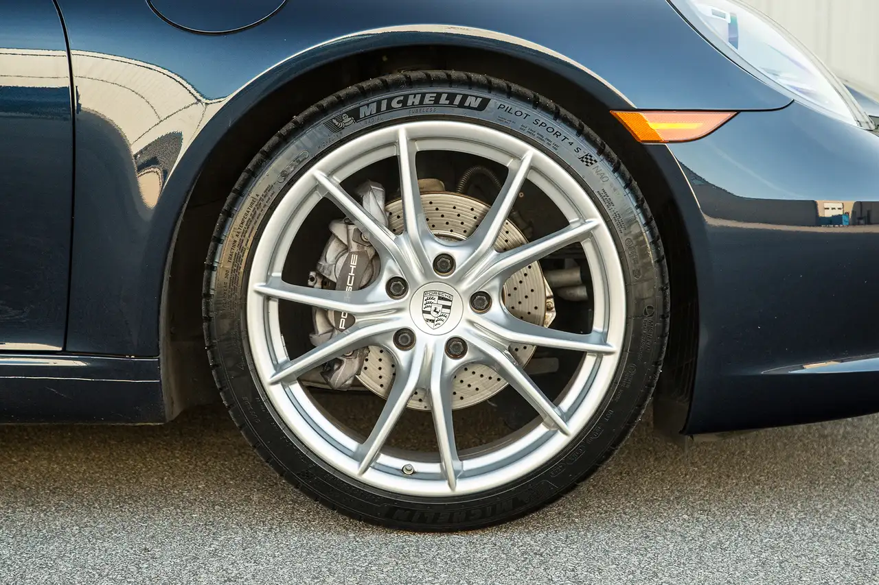 Porsche 911 photo Porsche 911