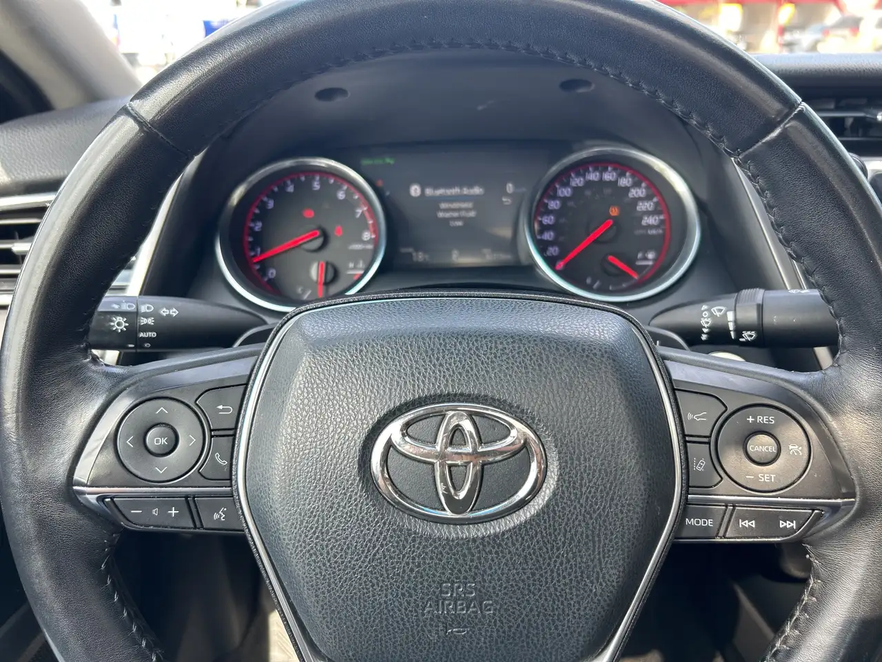 Toyota Camry photo Toyota Camry