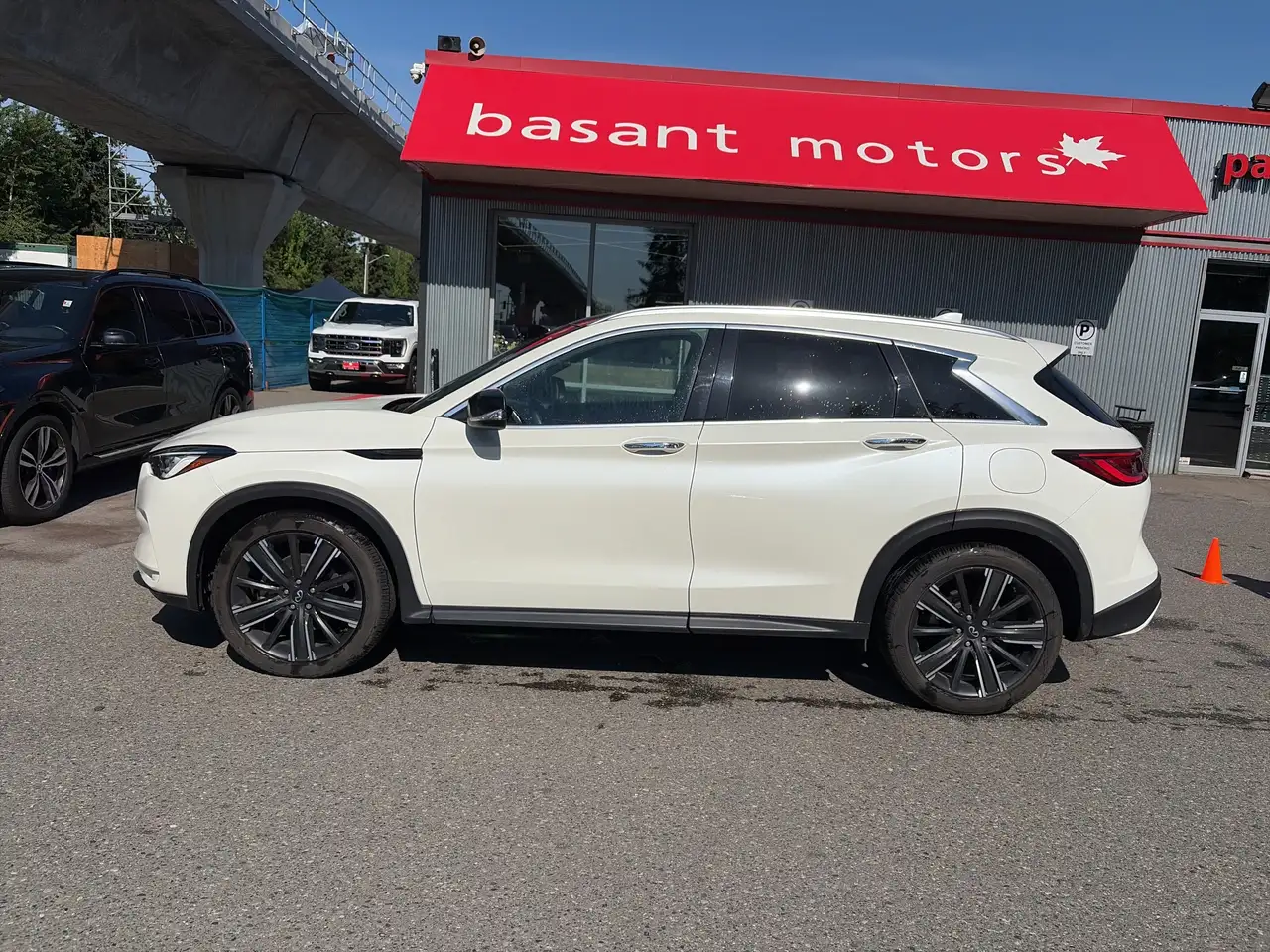Infiniti QX50 снимка Infiniti QX50