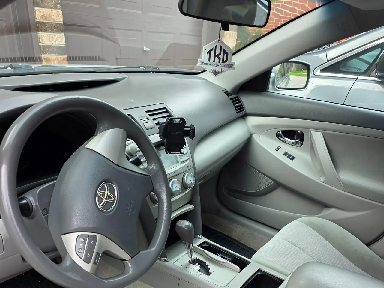 Toyota Camry снимка Toyota Camry