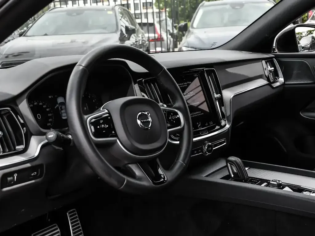 Volvo S60 снимка Volvo S60