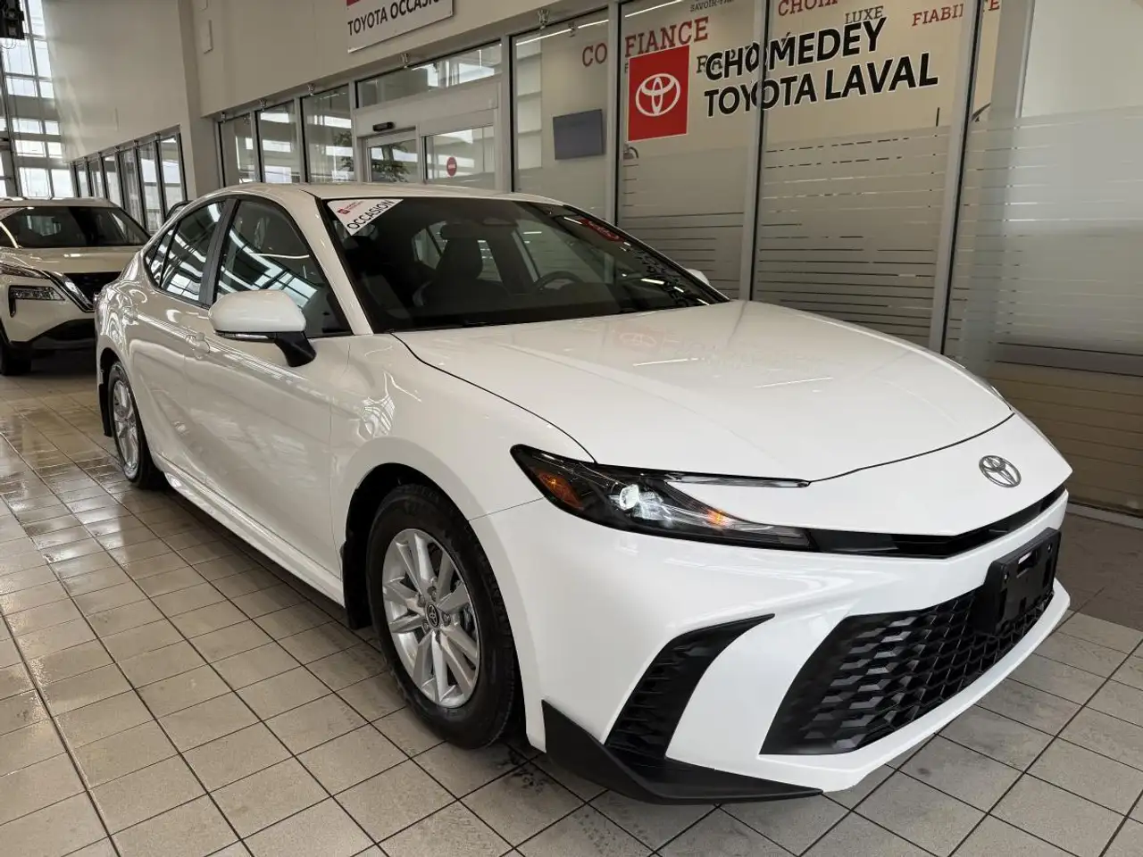 Toyota Camry снимка Toyota Camry
